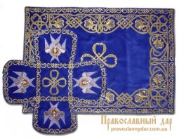 Покровец вышитый на бархате, с вышитым галуном, 079-1 Покровец вышитый на бархате, с вышитым галуном, 079-1 - фото
