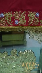 Накидка на престол 150х150 см, красная Накидка на престол 150х150 см, красная - фото